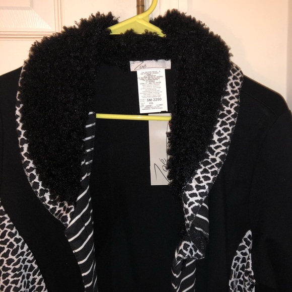 Perfect fun coat for your inner diva - Picture 3 of 7